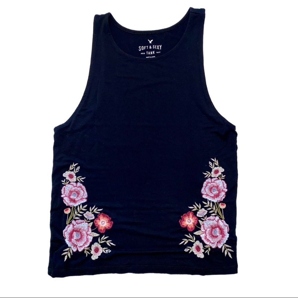 American Eagle black tank with stitched flower pattern